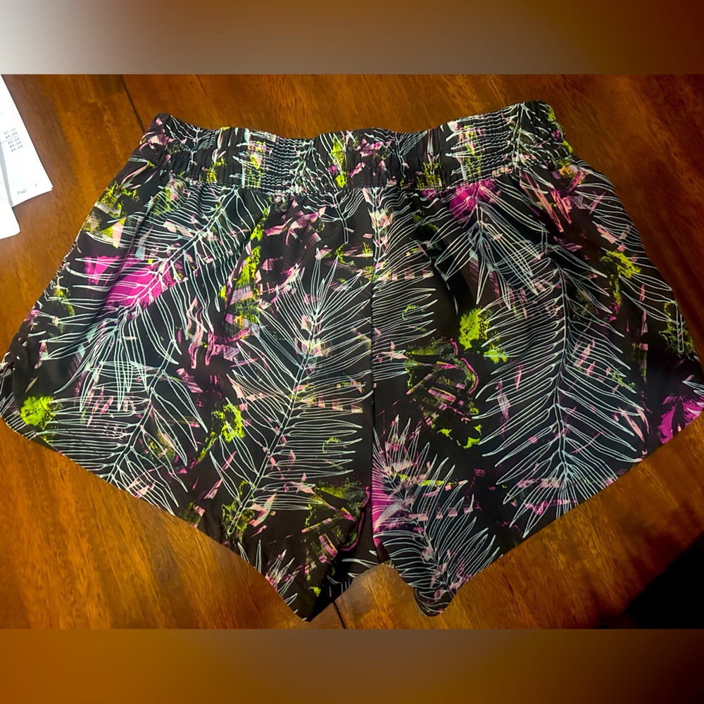 DSG EUC Athletic Shorts size M